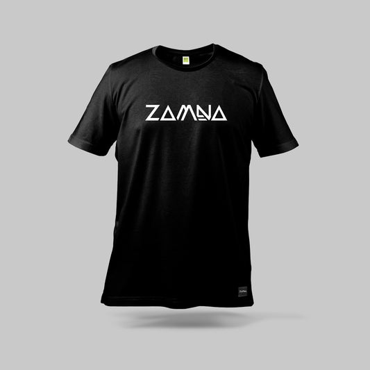 Zamna Club Tee — Core Logo (Manga Corta)